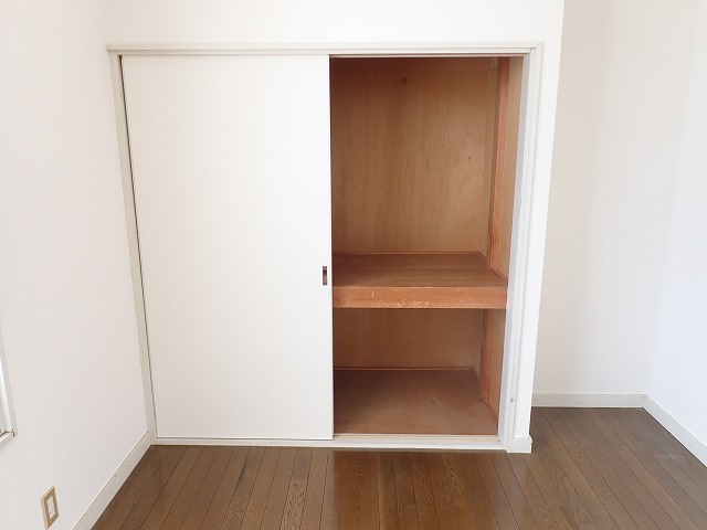 収納　収納スペース
