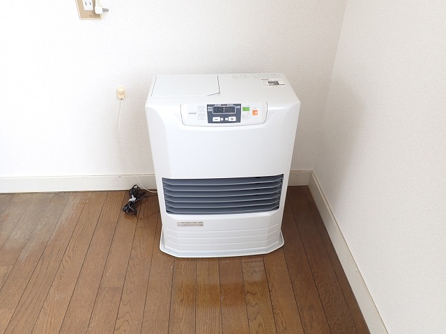 その他設備　ＦＦストーブ