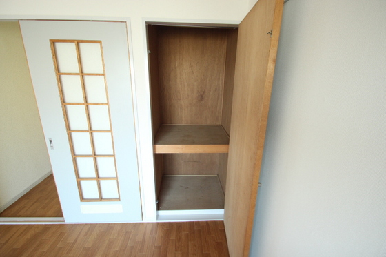 収納　※別号室の写真です