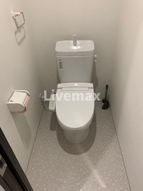 トイレ　別号室参照写真