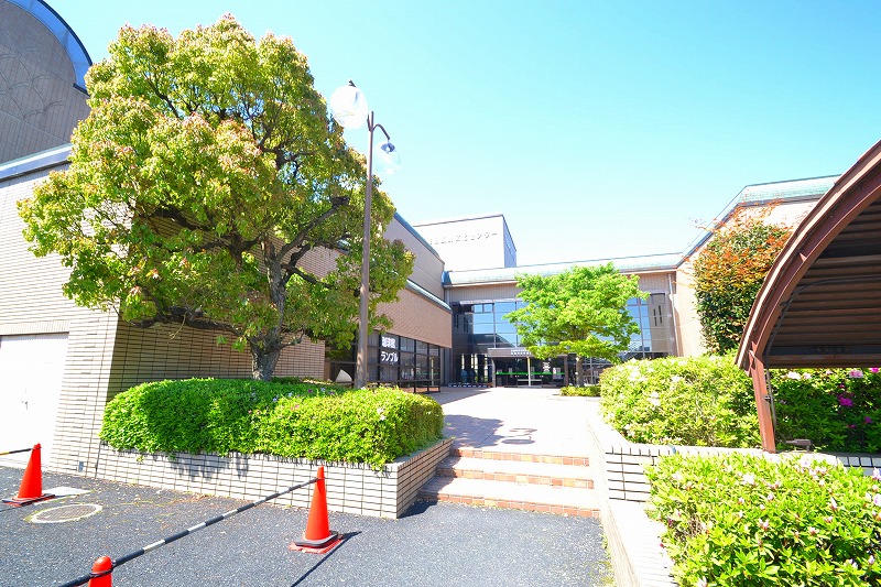 図書館　広島市立佐伯区図書館（図書館）まで783m