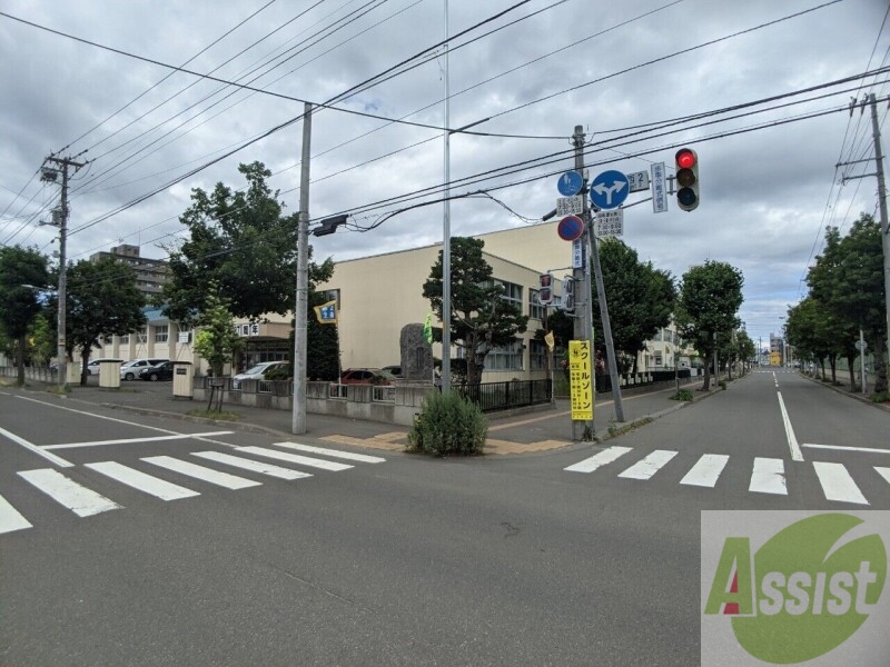 【北斗エンブレム札幌北の小学校】