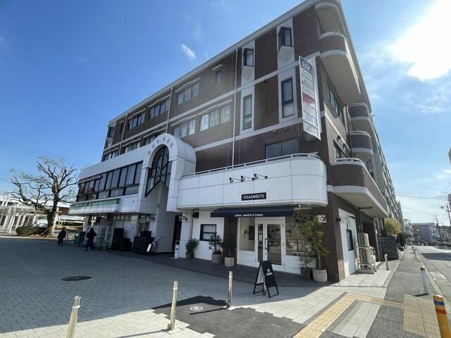横浜市泉区弥生台のマンションの建物外観