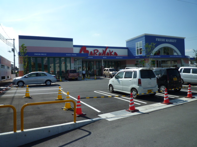 【岡山市南区彦崎のアパートのスーパー】