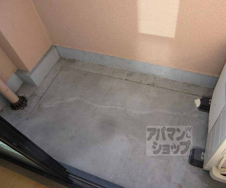 バルコニー　ちょっとしたスペースです