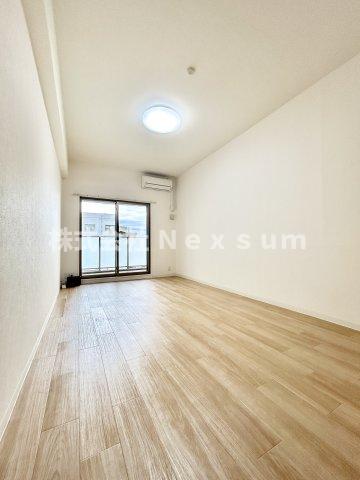 居室・リビング　おしゃれな居間です！