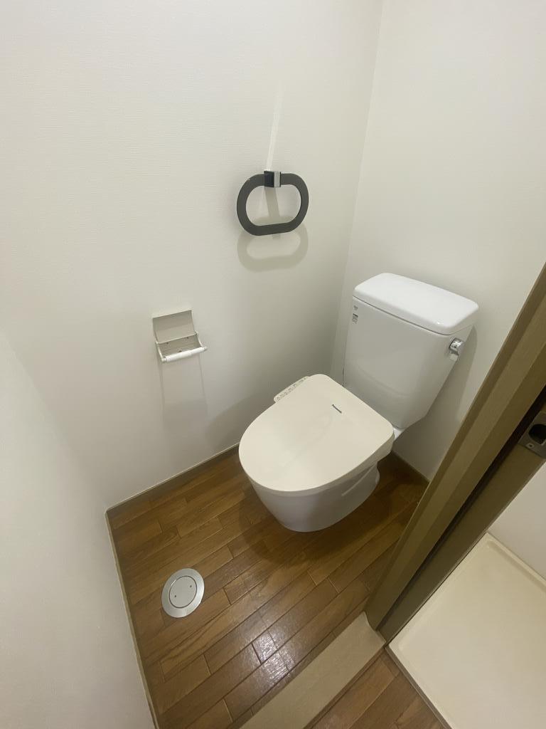 トイレ　ウォシュレット設置済！