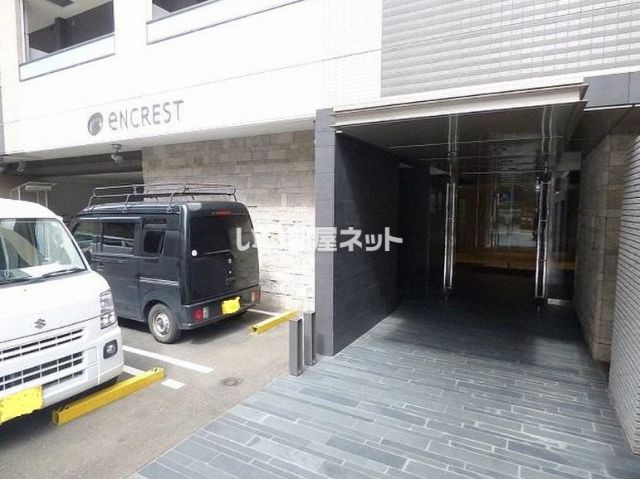 【福岡市中央区薬院のマンションの玄関】