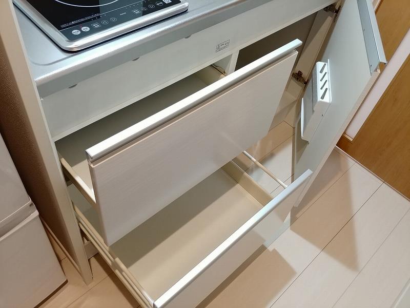 収納　キッチン収納