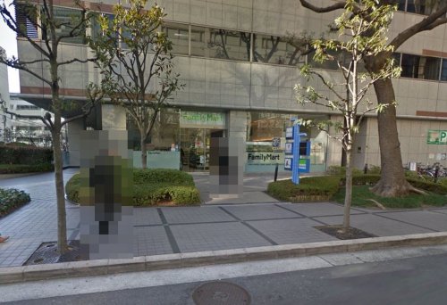 コンビニ　ファミリーマート堂島浜店（コンビニ）まで331m