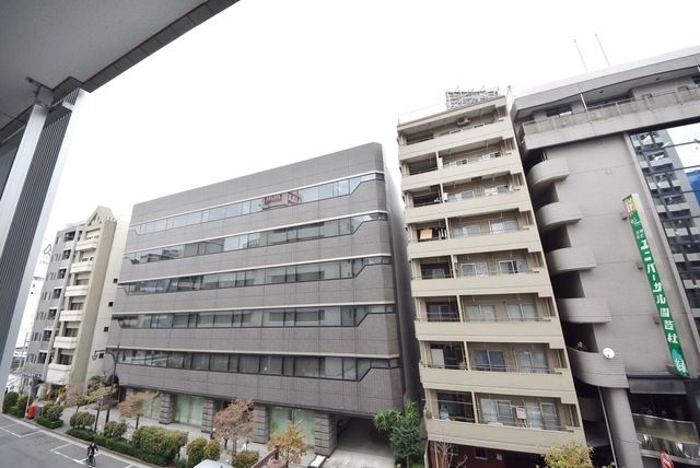 【中央区日本橋箱崎町のマンションの眺望】