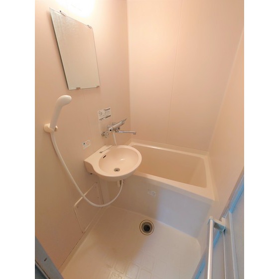 バス・シャワールーム　バス