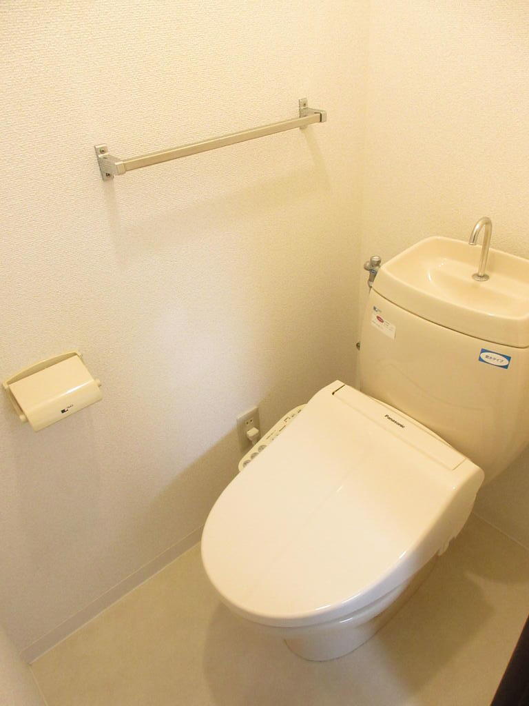 パークアベニュー長命ケ丘のトイレ写真