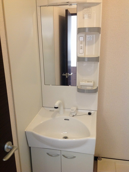 洗面設備　独立洗面台です。