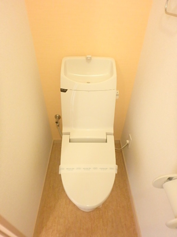 トイレ　図面と現状に相違がある場合には現状を優先