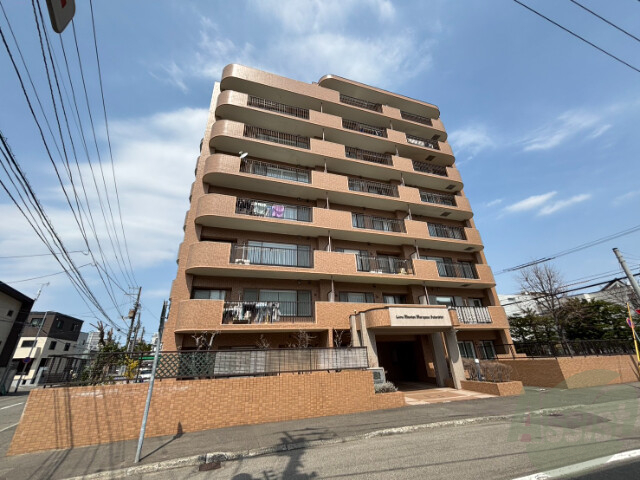 建物外観　札幌市中央区南５条西「ライオンズマンション円山桜通り」