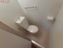 トイレ　同物件別部屋の写真です。