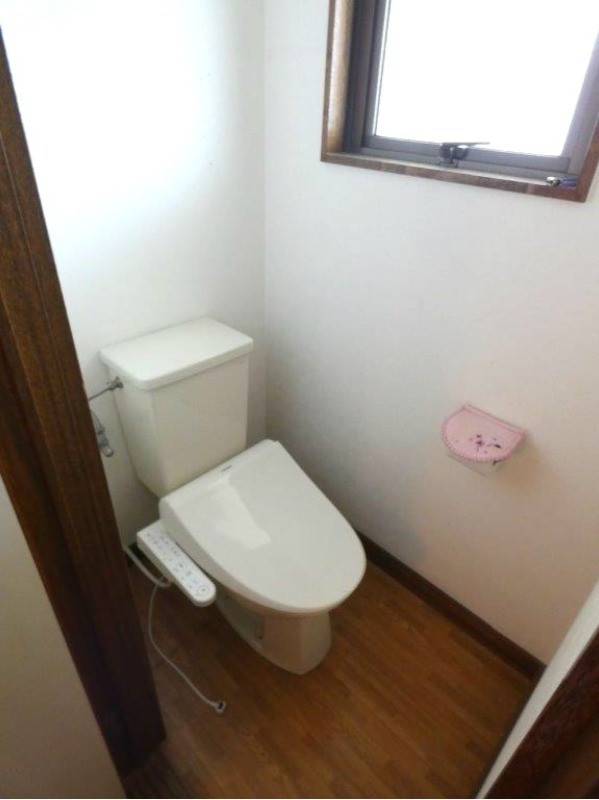 トイレ　図面と現状に相違がある場合には現状を優先