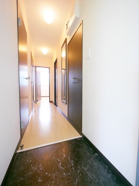 玄関　イメージ写真