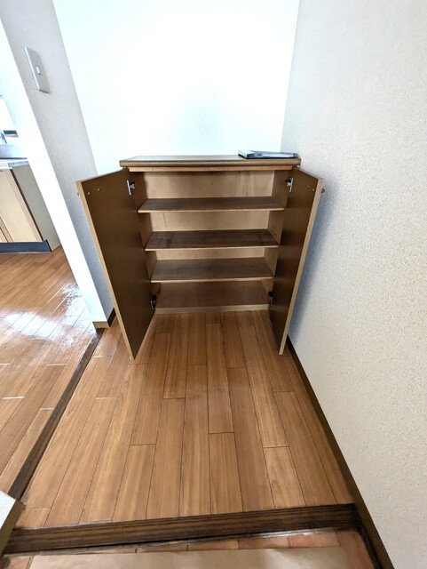 収納　洗濯機置場