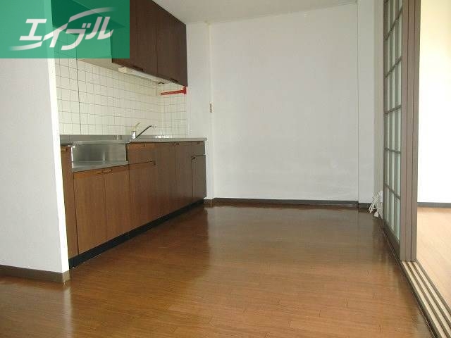 居室・リビング　ダイニングキッチン