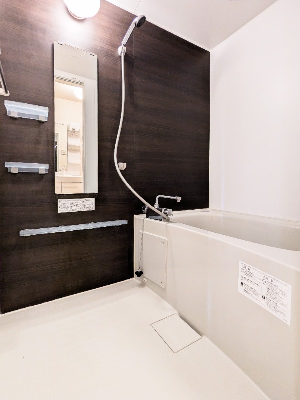 バス・シャワールーム　図面と現状に相違がある場合には現状を優先