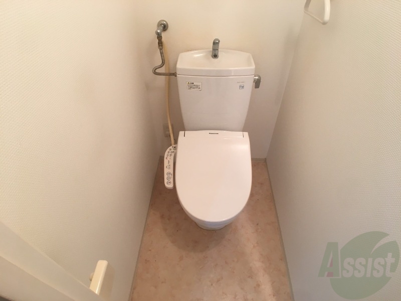トイレ　トイレです。ウォシュレット付を探している方、おすすめです！