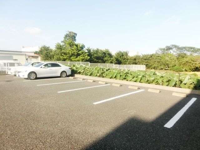 駐車場　敷地内にある駐車場