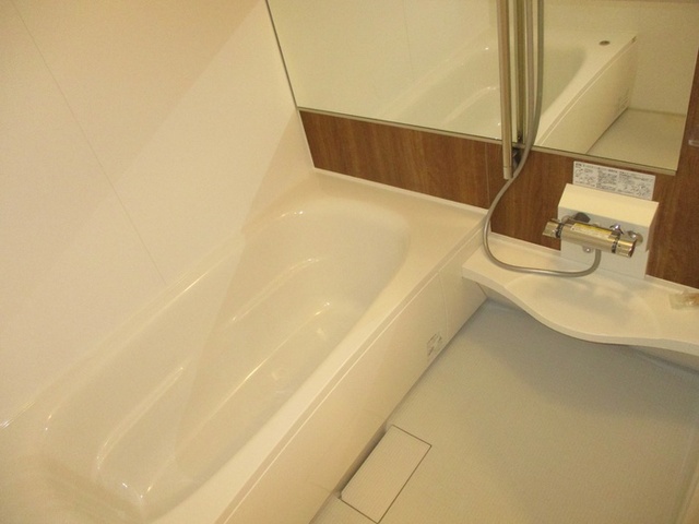 バス・シャワールーム　浴室