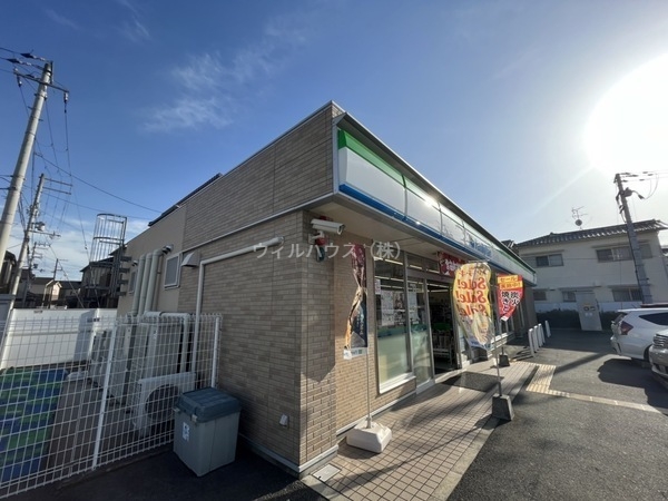 コンビニ　ファミリーマート東くみの木一丁目店（コンビニ）まで808m