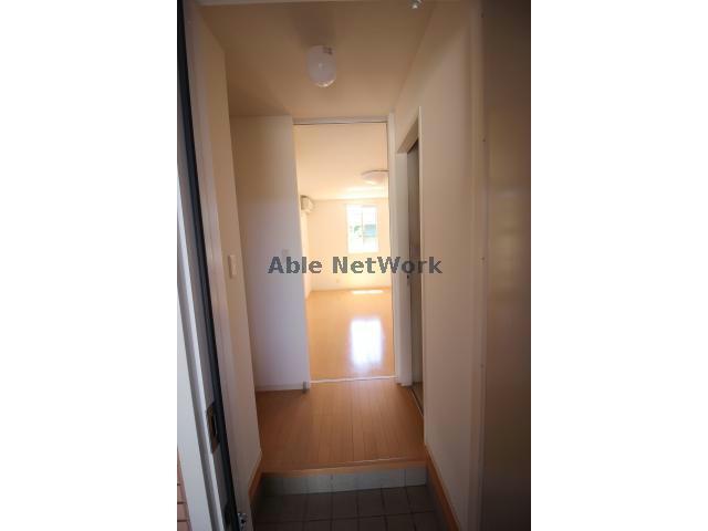 玄関　1階105写真