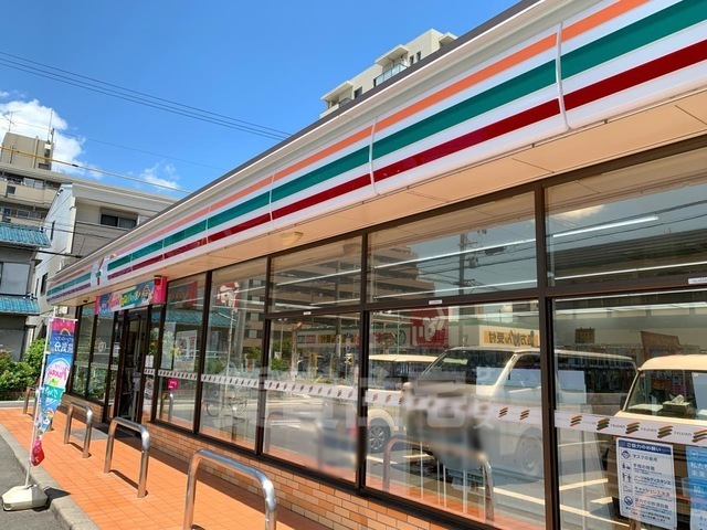 コンビニ　セブンイレブン　名古屋平安2丁目店（コンビニ）まで166m