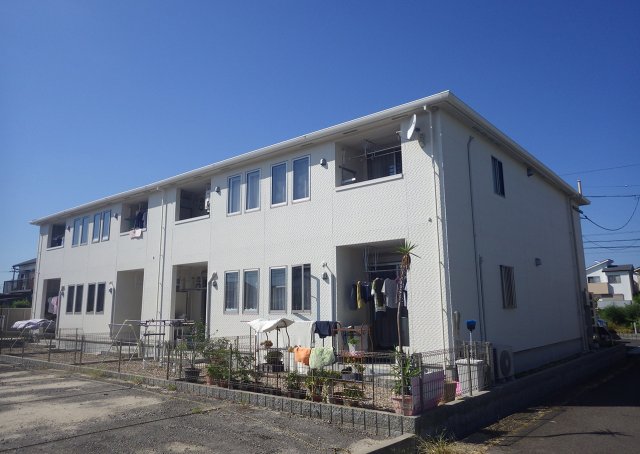 建物外観　外観写真（昼）