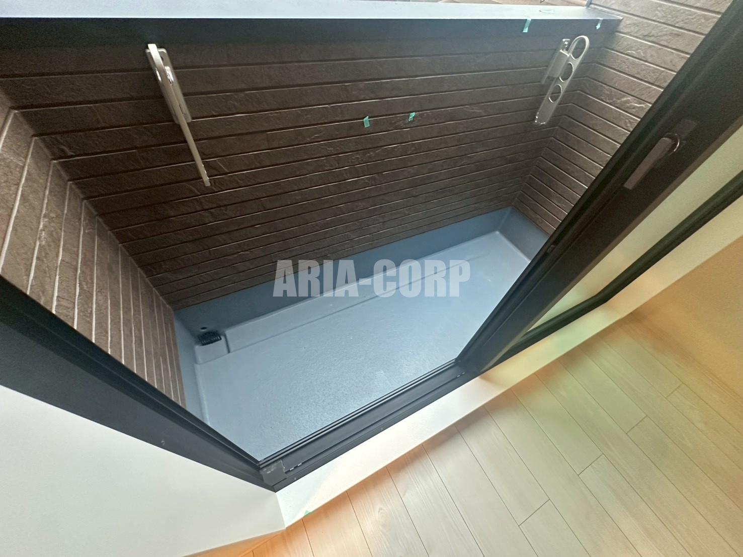 バルコニー　バルコニー以外に室内物干し・浴室乾燥機で物干し可能です〇