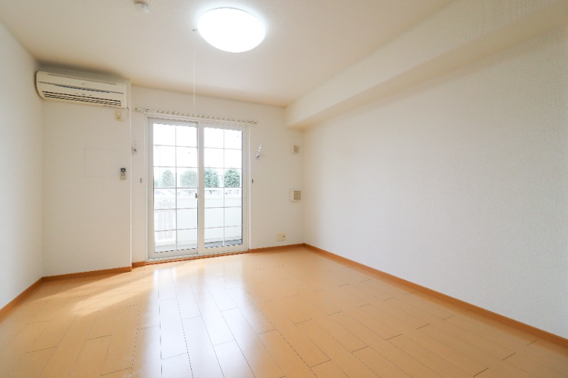 居室・リビング　図面と現状に相違がある場合には現状を優先