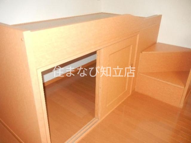 収納　同型タイプ