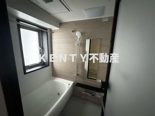 バス・シャワールーム　きれいなお風呂です