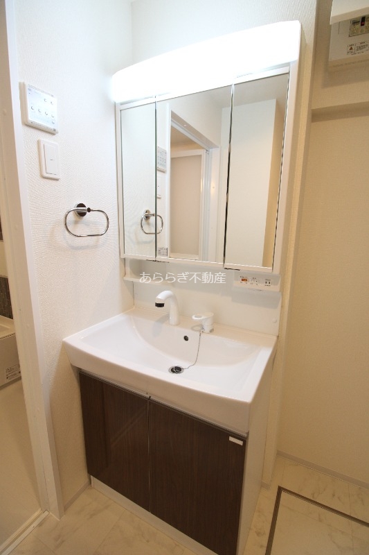 洗面設備　洋室