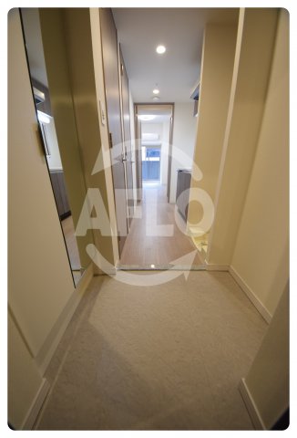 玄関　プレサンス谷町九丁目駅前　玄関