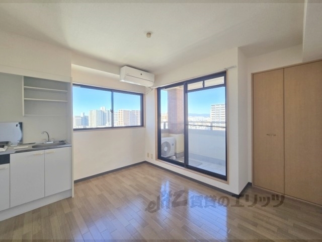 居室・リビング　洋室