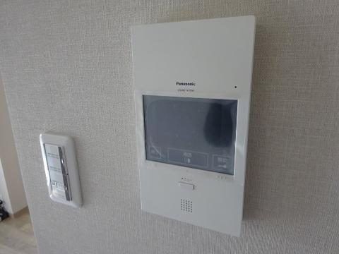 　セキュリティ　カメラ付インターホン