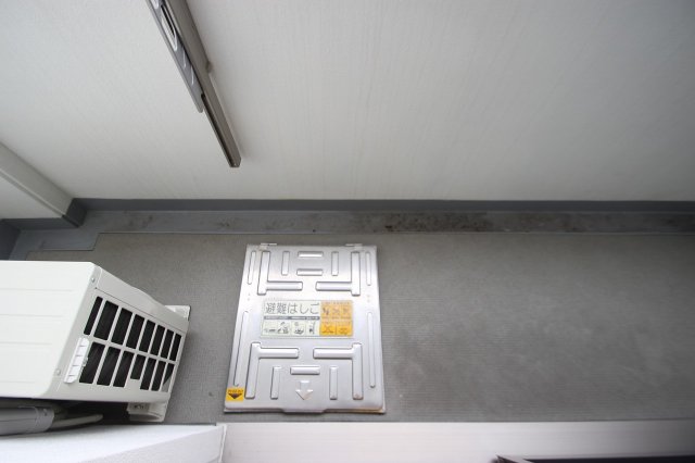 バルコニー　同物件別室です。