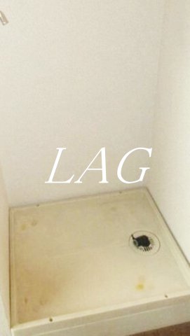 その他設備　室内洗濯機置場になります。