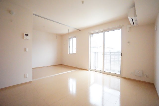 その他　※同物件・反転タイプの写真です。