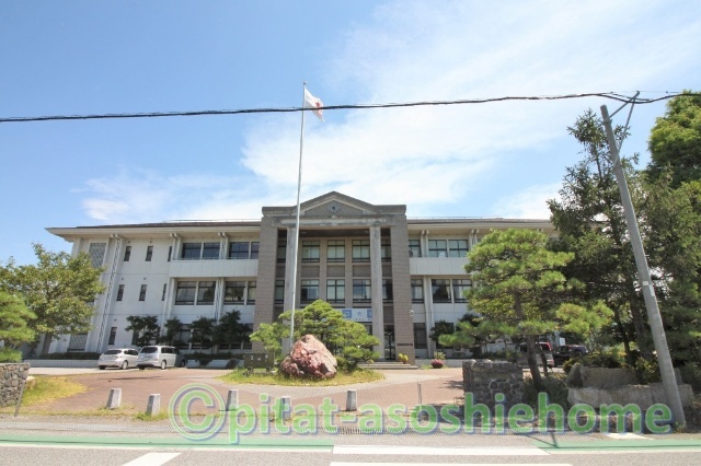 中学校　長浜市立南中学校（中学校）まで2078m