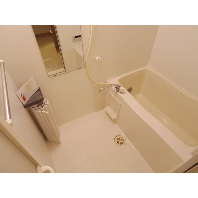 バス・シャワールーム　追い焚き可