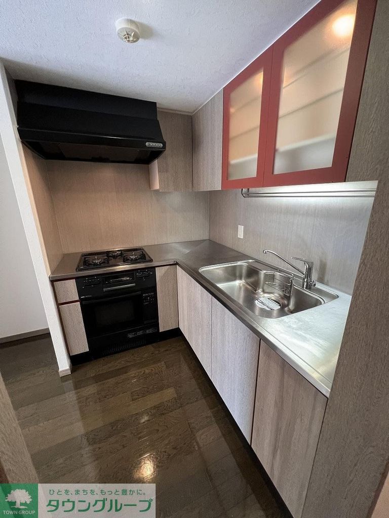 キッチン　ガスコンロ3口