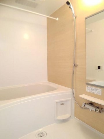 バス・シャワールーム　日々の疲れを癒すお風呂付です