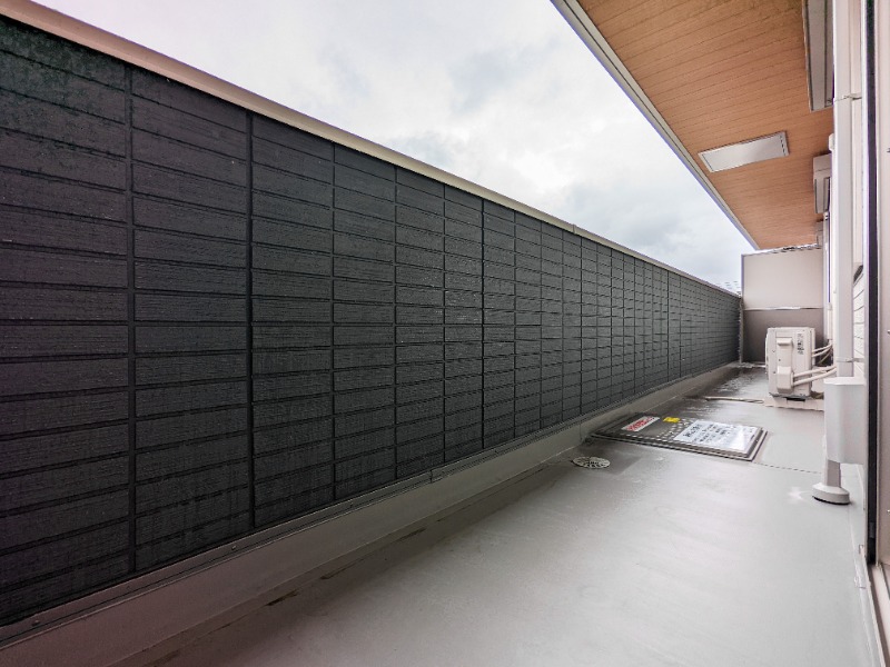 バルコニー　図面と現状に相違がある場合には現状を優先