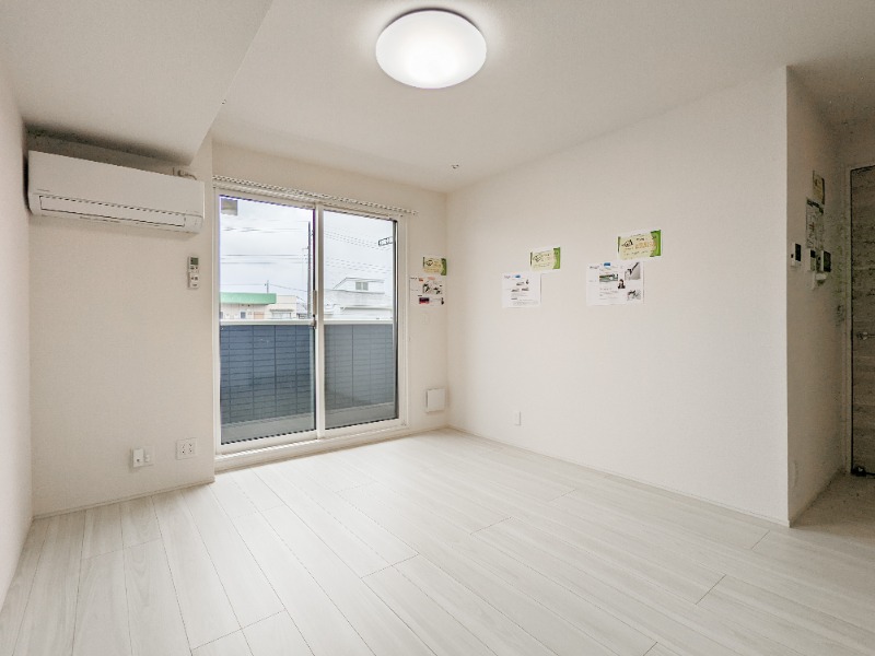 居室・リビング　図面と現状に相違がある場合には現状を優先